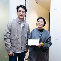 (1064)《靳东来了之四》靳东到访老朋友路易艾黎油画展